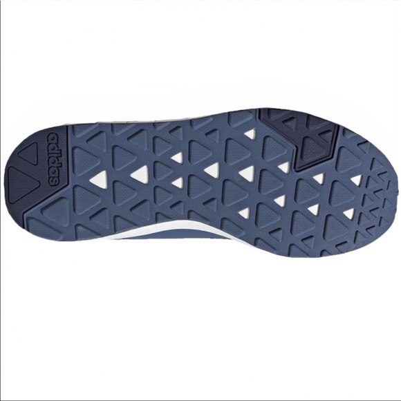 NWT Adidas Questar X BYD sneakers light - Picture 4 of 6